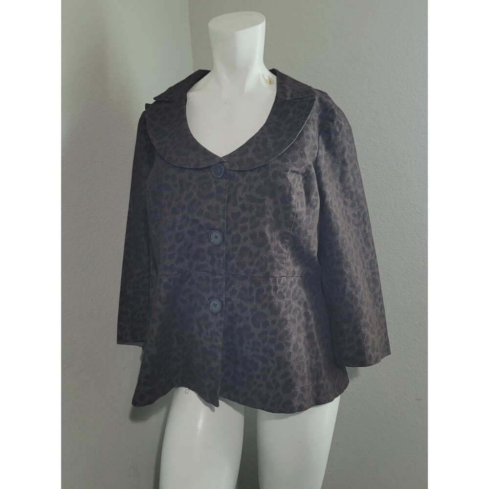 Sandro large blazer animal print brown collar lightweight button flaw